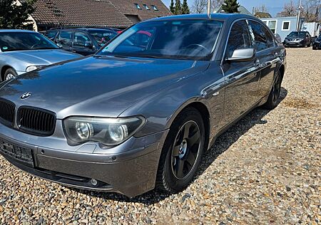 BMW 745i A
