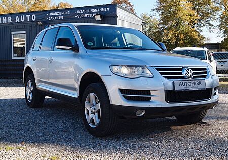 VW Touareg Volkswagen R5 TDI NAVI LEDER AHK SHZ VOLL