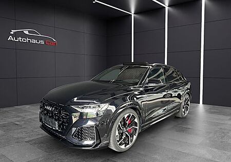 Audi RS Q8 RSQ8 /MATRIX/SITZKLIMA/23-ALU/PANO/HUD/B&Q/