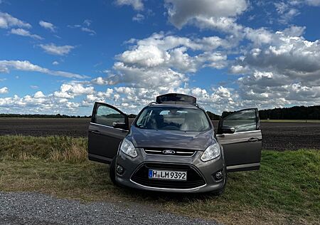 Ford C-Max Grand 1,6 EcoBoost 110kW Titanium Titanium