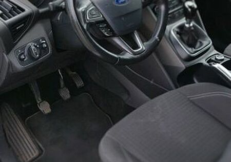 Ford C-Max 1,0 EcoBoost 92kW Cool & Connect Cool ...