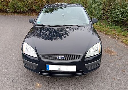 Ford Focus 1,6 Ti-VCT Sport Sport