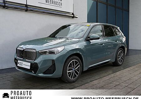 BMW iX1 30 xDrive M Sport AHK/MASSAGE/ADAPTLED/MMRY