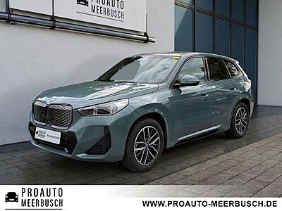 BMW iX1 30 xDrive M Sport AHK/MASSAGE/ADAPTLED/MMRY