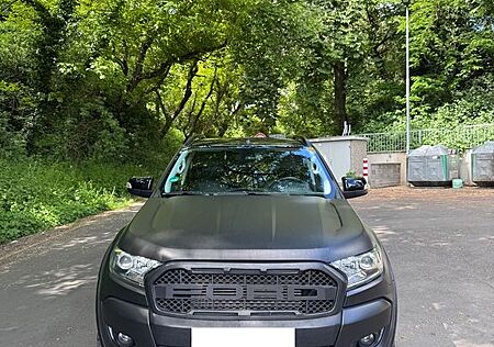Ford Ranger Doka Limited black Edition 3,2 Automatik