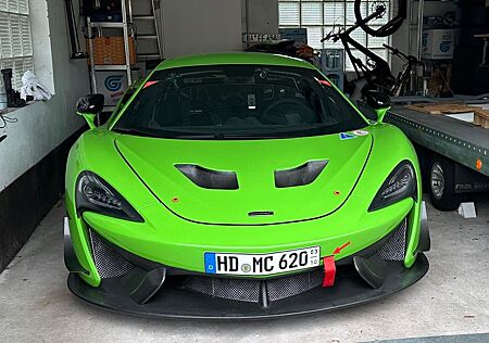 McLaren 570S GT4 STRASSENZULASSUNG - TÜV - ROAD LEGAL!!!