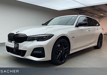 BMW 330e A xDrive Tou M-Sport,AHK,HUD,PA+,DA,ACC