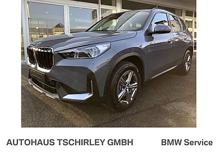 BMW X1 sDrive20i AHK schwenkb. ad.LED Komf.Zugang