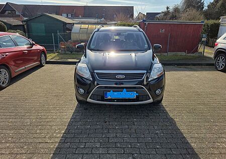 Ford Kuga 2,0 TDCi 2x4 103kW Titanium Titanium