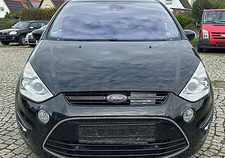 Ford S-Max Titanium *7-Sitzer *Panorama*Kamera