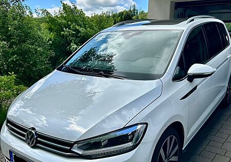 VW Touran Volkswagen 2.0 TDI SCR 140kW DSG Highline BMT Hi...