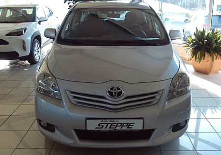 Toyota Verso Life