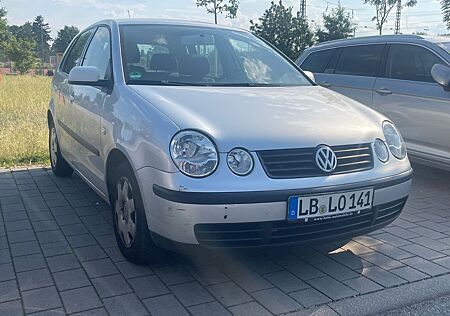 VW Polo Volkswagen 1.4 Automatik Comfortline