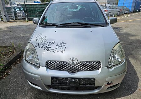 Toyota Yaris 1.3 Sol Automatik/Klima Tüv05/27