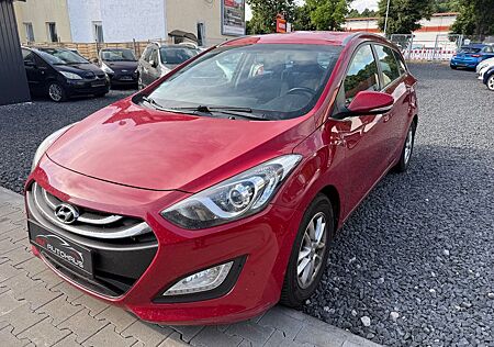 Hyundai i30 cw Trend*1HAND*SHZ*TEMPO*ALU*