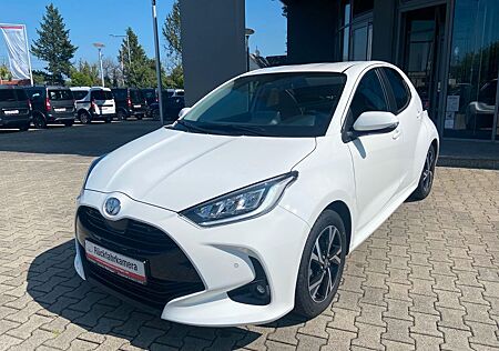 Toyota Yaris 1.5l VVT-i Style*PDC,SHZ,Kamera,Tempomat