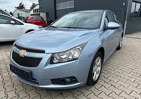 Chevrolet Cruze LS Klima AHK