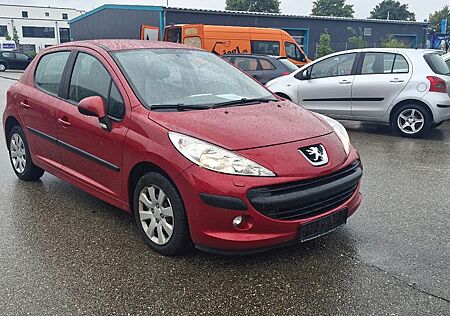 Peugeot 207 1.4 vti/72.000 km/1-Hand