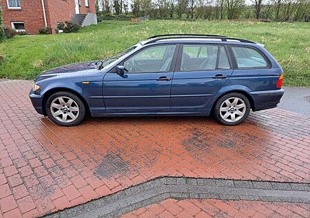 BMW 318i touring -