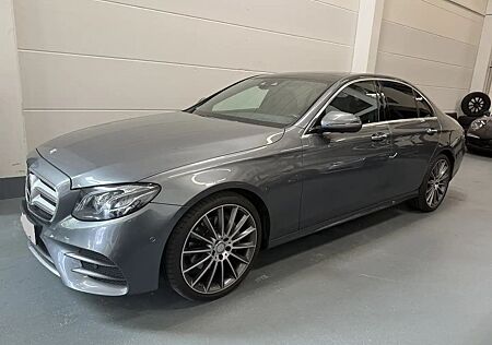 Mercedes-Benz E 220 d AMG Line Autom. AMG Line