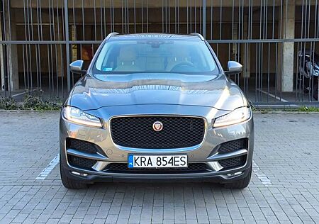 Jaguar F-Pace 20d AWD Prestige Ambient Panoramic Led
