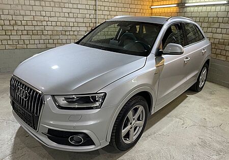 Audi Q3 2.0 TFSI quattro Alcantara Navi PDC E-Sitze