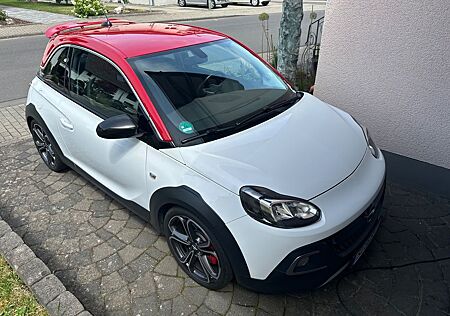 Opel Adam ROCKS S 1.4 TURBO 110kW ROCKS S