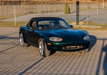 Mazda MX-5 1.6 16V Längsträger neu geschweißt