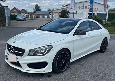 Mercedes-Benz CLA 200 AMG Paket
