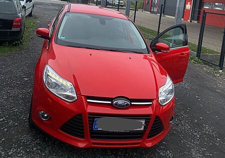 Ford Focus Tournier 2.0TDCi Automatik*TÜV*Klima*8xAl