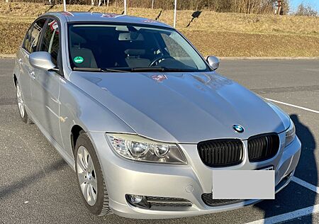 BMW 318i -