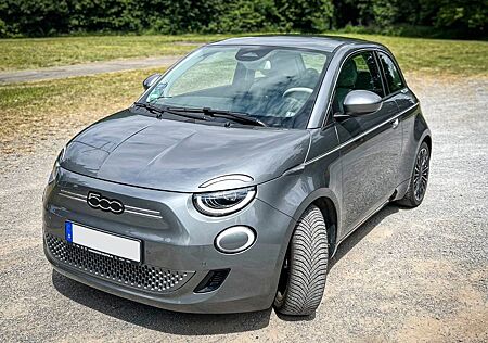 Fiat 500E La Prima by Bocelli 42 kWh La Prima