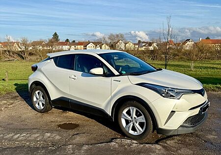 Toyota C-HR Hybrid 1.8 Lounge Leder Standheizung