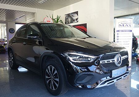 Mercedes-Benz GLA 200 D 8G-DCT/1-HAND/Multibeam LED