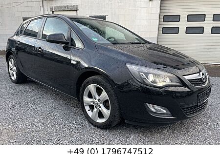 Opel Astra J Lim. 5-trg. Design Edition