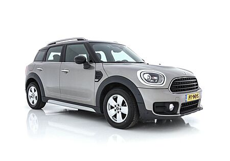 Mini John Cooper Works Countryman gebraucht kaufen Mini John Cooper Works Countryman 1.5 JCW-Pack (