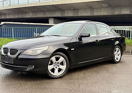 BMW 525d KeylesGO/Softclose/Schiebedach