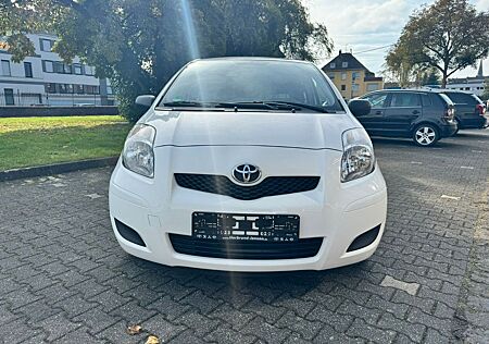 Toyota Yaris Cool *ERSTE HAND*