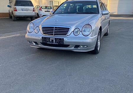 Mercedes-Benz 280 4 Matic Tüv 05.2026