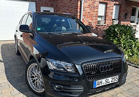 Audi Q5 2.0 TDI S tronic quattro -