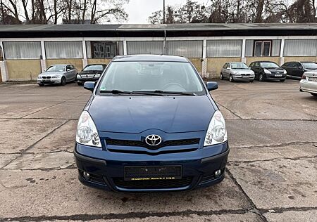 Toyota Corolla Verso 2.2 130KW,KLIMA,Stand H.TÜV02/2028