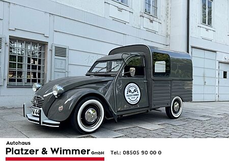 Citroën AK400 2 CV Kasten Ente