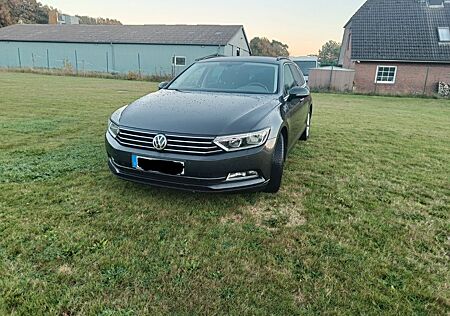 VW Passat Variant Volkswagen 2.0 TDI Comfortline Variant C...