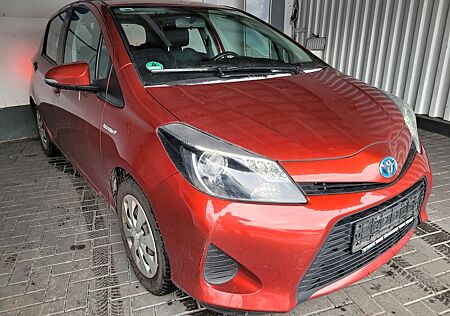 Toyota Yaris Hybrid Life*1.BESITZ*SCHECKHEFT*NAVI*KAMER
