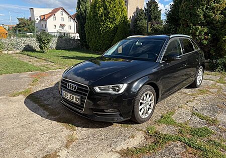 Audi A3 1.4 TFSI Ambiente Sportback *HUD* Berganf.ass