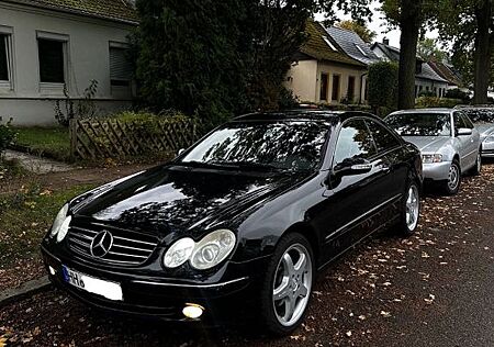 Mercedes-Benz CLK 320 ELEGANCE, sehr gepflegter Zustand!