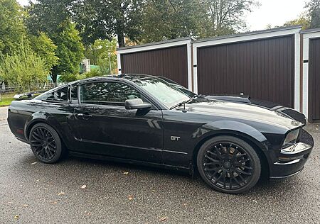 Ford Mustang GT zu verkaufen