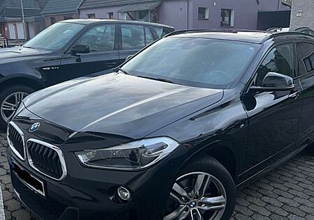 BMW X2 xDrive20d M Sport/Panorama/HeadUp /Alcantara