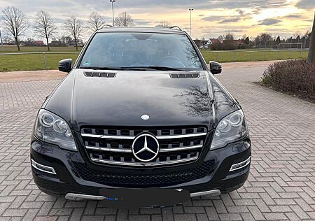 Mercedes-Benz ML 350 CDI 4MATIC Grand Edition Grand Edition