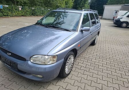 Ford Escort 1,6 Benzin,Mit Klima